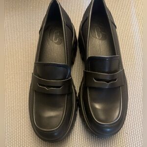 Women’s Platform Lug Sole Loafers